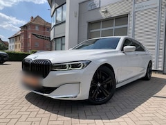 Bild des Angebotes BMW 730 d Limousine 20"M-Sport+Gestik+Soft-Close-HUD