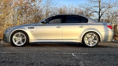 Bild des Angebotes BMW M5 E60 V10