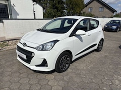 Hyundai i10 i10 1.2 Automatik Navi Sitzh PDC 1.Hand