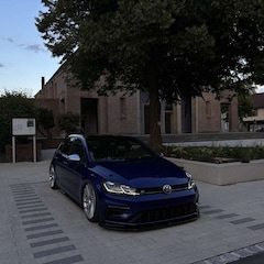 Bild des Angebotes VW Golf R R BMT/Start-Stopp 4Motion