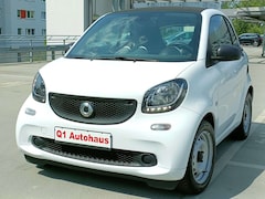 Bild des Angebotes smart forTwo 52kW 5-Gang/COOL&AUDIO/TEMPOMAT/E-FENSTERHEBER/LED