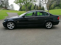 Bild des Angebotes BMW 323 323i