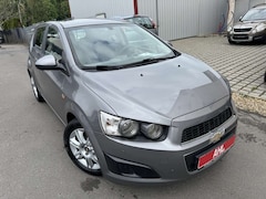 Bild des Angebotes Chevrolet Aveo LT/Tempomat/Klima/PDC/Alu/Isofix/AUX/TÜV Neu