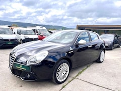 Bild des Angebotes Alfa Romeo Giulietta Super Klima PDC Sportiva TÜV neu