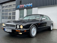 Bild des Angebotes Jaguar Daimler X300 Double Six Lang (LWB) fast H Zul.