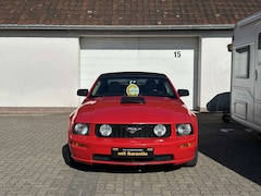 Ford Mustang GT 4.6 V8- Keramikbr.- Navi- US Ausführung