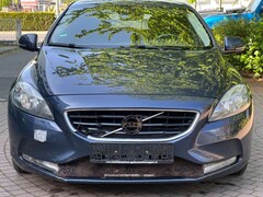 Bild des Angebotes Volvo V40 D2 *AUTOMATIK*NAVI*START/STOPP