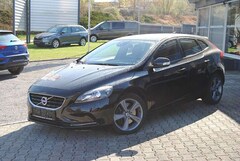 Bild des Angebotes Volvo V40 D3 Automatik YOU!.8xRäder.Navi.Xenon.Sitzh.