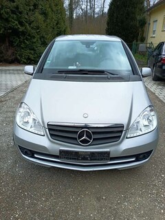 Bild des Angebotes Mercedes-Benz 180