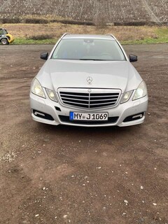 Bild des Angebotes Mercedes-Benz E 220 T CDI DPF BlueEFFICIENCY Automatik