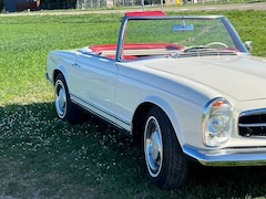 Bild des Angebotes Mercedes-Benz SL 230 Pagode