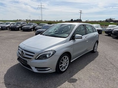 Bild des Angebotes Mercedes-Benz B 200 Bi-Xenon Navi PDC SHG 2.Hand Teilleder