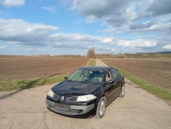 Renault Megane Megane  1.6 Avantage Tüv 06/26 Vollausstattung