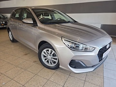 Bild des Angebotes Hyundai i30 1.4 Trend *SHZ*PDC*KAMERA*TEMPO*