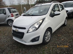 Chevrolet Spark Spark 1.2 LT+8xfach Bereift