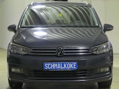 Bild des Angebotes VW Touran 2.0 TDI SCR DSG7 HIGHL Navi DAB ACC LM17