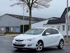 Opel Astra J Lim. 5-trg. Edition*SERVICE NEU*