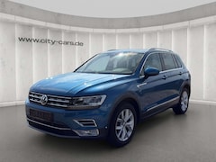 Bild des Angebotes VW Tiguan Highline DSG 4Motion*LED*Pano.*AHK*ACC*
