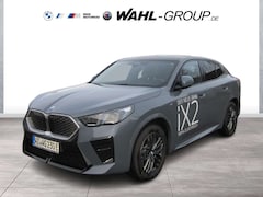 Bild des Angebotes BMW iX2 xDrive30 M Sportpaket Head-Up HK HiFi DAB