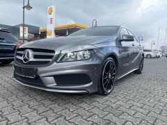 Bild des Angebotes Mercedes-Benz A 200 BlueEfficiency AMG Line