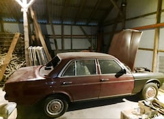 Bild des Angebotes Mercedes-Benz 200 D Restaurationsprojekt
