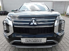 Bild des Angebotes Mitsubishi Outlander 2.4 PHEV+Luxury Paket+Massage+Pano+360°+HUD