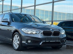 Bild des Angebotes BMW 120 i Advantage  AUT M Paket Navi PDC
