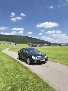 Bild des Angebotes Mercedes-Benz E 280 Sportpacket Designo Avantgarde