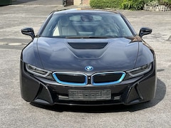 Bild des Angebotes BMW i8 Coupe Pure Impulse *HEAD-UP*20 W-SPEICHEN*KAMERA*