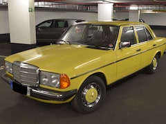 Bild des Angebotes Mercedes-Benz 220 220 D (W123) – Oldtimer mit H-Zulassung