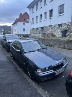 Bild des Angebotes BMW 328 328i Exclusiv Edition top Ausstattung, Tüv neu 27