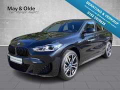 Bild des Angebotes BMW X2 xDrive25e M Sport Pano Navi Leder H/K el. Heckklap