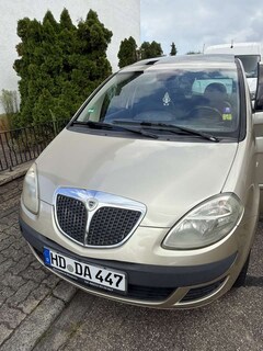 Bild des Angebotes Lancia MUSA 1.4 16v Oro
