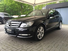 Bild des Angebotes Mercedes-Benz C 250 T CGI BlueEfficiency/Autom/Navi/Pano/Sitzh