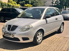 Lancia Ypsilon 1.2 8V Argento | KLIMA | WENIG KM