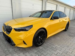 Bild des Angebotes BMW M5 Lim. KERAMIK CARBON Ultimate VOLLAUSSTATTUNG!
