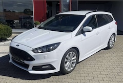 Bild des Angebotes Ford Focus Turnier 2.0 EcoBoost ST mit Leder-Exclusiv-Paket