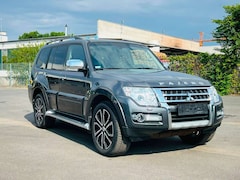 Mitsubishi Pajero 3.2 DI-D Final Edition (5-trg.)
