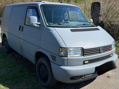 Bild des Angebotes VW T4 Transporter 2,5 ltr tdi 5 Zylinder