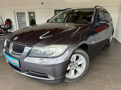 Bild des Angebotes BMW 320 320i TUEV 07/26 Climatronic Panoramadach Tempomat