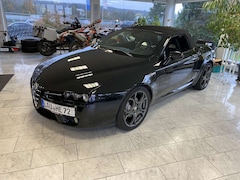 Bild des Angebotes Alfa Romeo Spider 2.2 JTS 16V