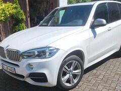 Bild des Angebotes BMW X5 M X5 M50d Sport-Aut.