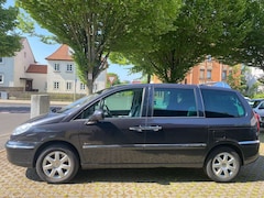 Bild des Angebotes Peugeot 807 Family, 8-fach bereift