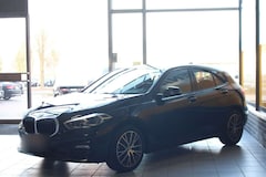 Bild des Angebotes BMW 120 d Sport Line M Sport Navi Keyless Kamera LED