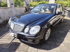 Bild des Angebotes Mercedes-Benz E 320 T CDI 7G-TRONIC Elegance DPF
