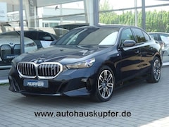 Bild des Angebotes BMW i5 eDrive 40 M Sportp. HarmanKard-ACC°bel.Sitze