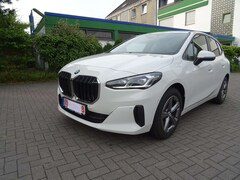 Bild des Angebotes BMW 216 216 i, Steptronic, LED,Sitzhz, PDC+Kamera, Alu 17"