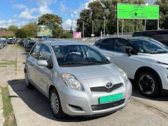Bild des Angebotes Toyota Yaris Cool Edition