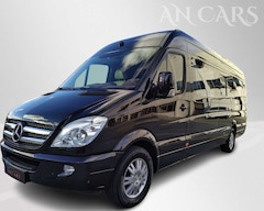 Bild des Angebotes Mercedes-Benz Sprinter 324 V6 Benzin VIP One of Three