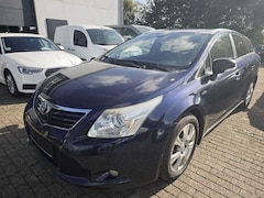 Bild des Angebotes Toyota Avensis Combi Diesel 2.2 D-CAT Executive